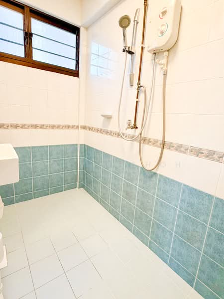 30 Kelantan Road, 30 Kelantan Road, 3 Bedrooms, 710 sqft, HDB Flat For Rent, by Calvin Choh, 500121307 - Bathroom - PropertyGuru.com.sg