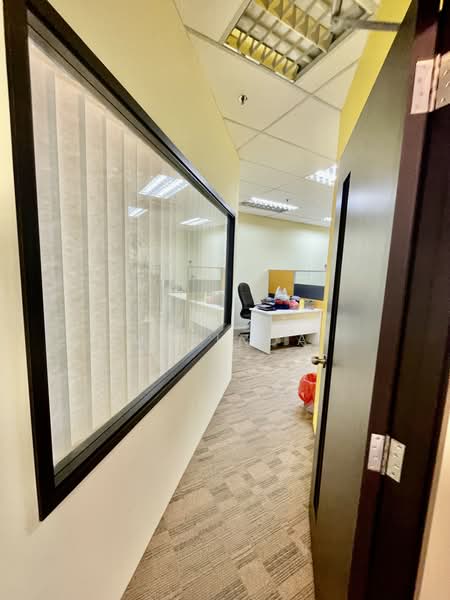 Zervex, 8 Ubi Road 2, 1,130 sqft, Light Industrial (B1) For Rent, by Indira Malinda, 500121312 - Interior - CommercialGuru.com.sg