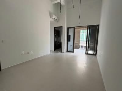 For Sale - 999 Year, 3 Bedroom In Kovan