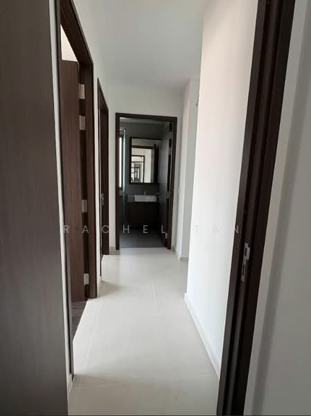 999 Year, 3 Bedroom In Kovan, , 3 Bedrooms, 1,012 sqft, Condominium For Sale, by Rachel Tan, 500121314 - Corridor - PropertyGuru.com.sg
