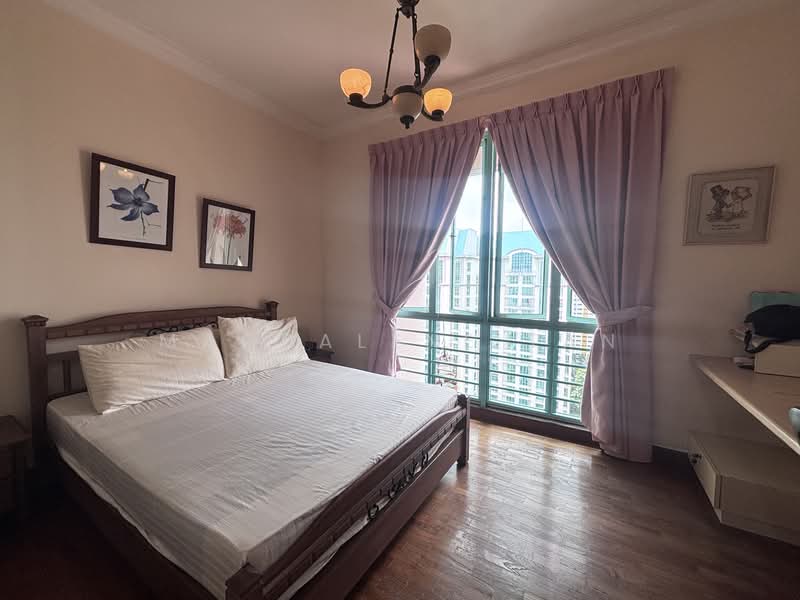 Hazel Park Condo, 25 Hazel Park Condo, 3 Bedrooms, 1,335 sqft, Condominium For Sale, by Magdalene Tan, 500121320 - Bedroom - PropertyGuru.com.sg