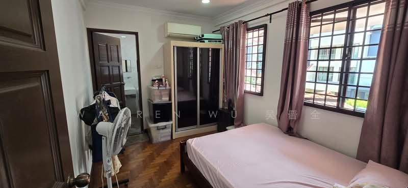 3 Story FH Corner Terrace, 5 Min walk to Kovan MRT. 1% Comm to Cobroke., Simon Walk, 4 Bedrooms, 4,300 sqft, Corner Terrace For Sale, by Warren Wu 吴晋全, 500121321 - Bedroom - PropertyGuru.com.sg