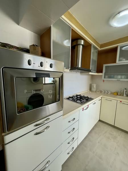 Neptune Court, 8 Marine Vista, 3 Bedrooms, 1,270 sqft, Apartment For Sale, by Phng Huang Meng, 500121324 - Kitchen - PropertyGuru.com.sg