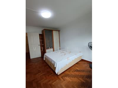 For Rent - 422 Fajar Road