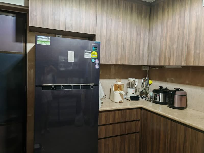 768 Pasir Ris Street 71, 768 Pasir Ris Street 71, 3 Bedrooms, 1,119 sqft, HDB Flat For Sale, by Anthony Yip, 500121329 - Kitchen - PropertyGuru.com.sg