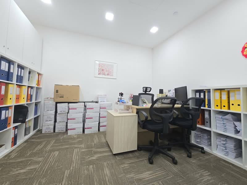 Quartz Industrial Building, 5 Upper Aljunied Link, 2,314 sqft, Light Industrial (B1) For Sale, by Angie Ng, 500121333 - Study - CommercialGuru.com.sg