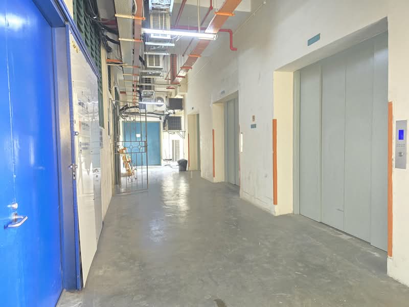 Quartz Industrial Building, 5 Upper Aljunied Link, 2,314 sqft, Light Industrial (B1) For Sale, by Angie Ng, 500121333 - Corridor - CommercialGuru.com.sg
