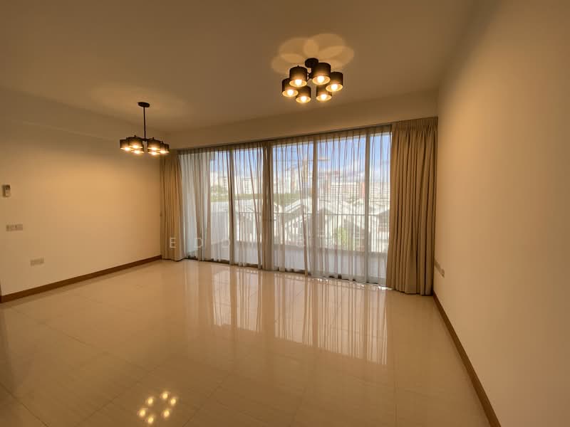 Woodhaven, 71 Woodgrove Avenue, 3 Bedrooms, 1,173 sqft, Condominium For Sale, by Eddy Chee, 500121337 - Living Room - PropertyGuru.com.sg
