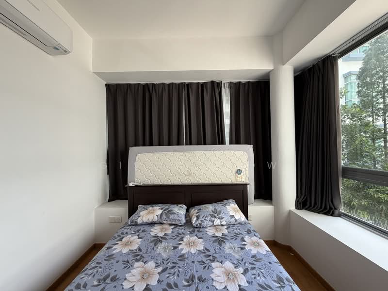 Celestia, 160 Joo Chiat Terrace, 2 Bedrooms, 872 sqft, Apartment For Rent, by Giselle Low, 500121340 - Master Bedroom - PropertyGuru.com.sg