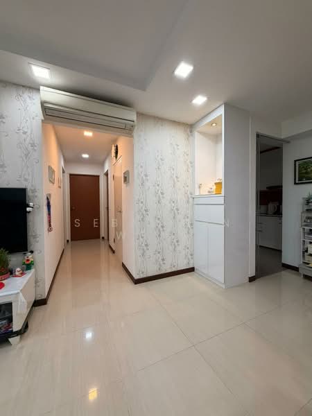 508A Yishun Avenue 4, 508A Yishun Avenue 4, 2 Bedrooms, 732 sqft, HDB Flat For Sale, by Sebastian Wong, 500121342 - Corridor - PropertyGuru.com.sg