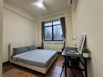 For Rent - Parc Oasis