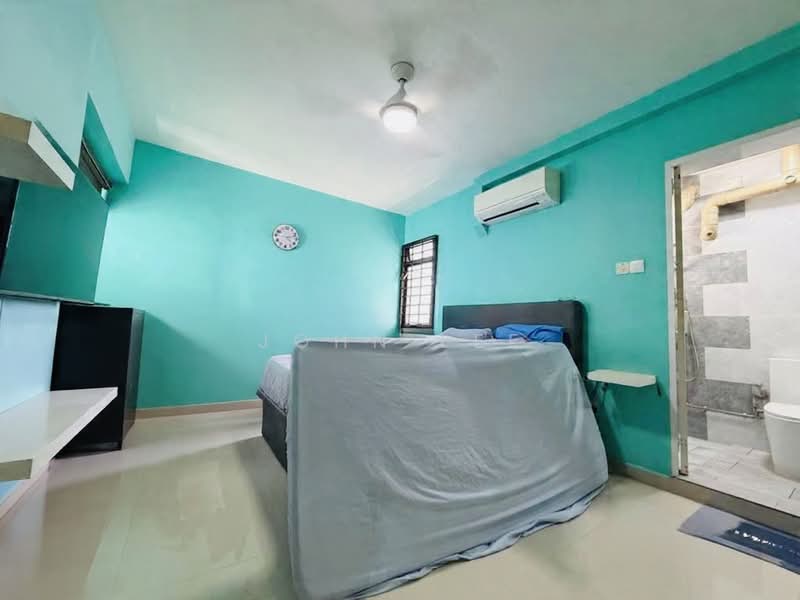 274B Jurong West Street 25, 274B Jurong West Street 25, 4 Bedrooms, 1,356 sqft, HDB Flat For Sale, by John Lee, 500121350 - Bedroom - PropertyGuru.com.sg