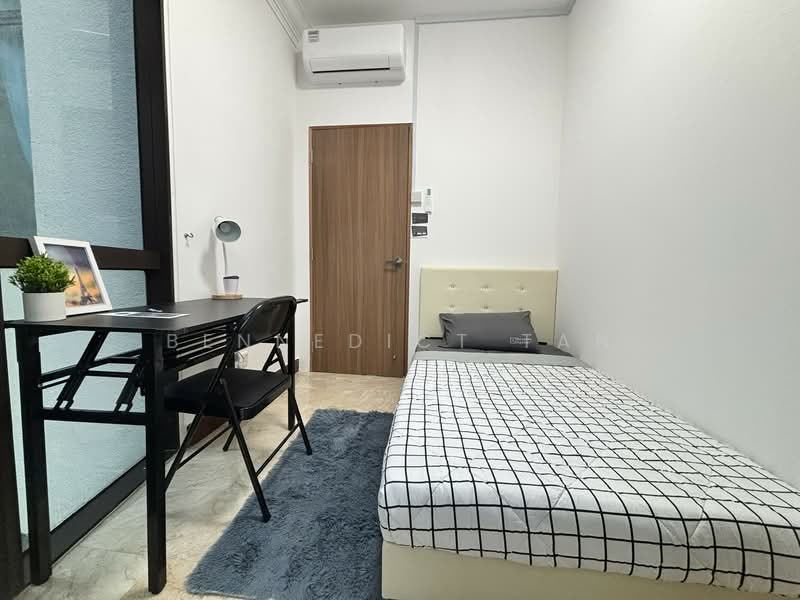 Parc Oasis, 35 Jurong East Avenue 1, Room Rental, 150 sqft, Condominium For Rent, by Bennedict Tan, 500121353 - Bedroom - PropertyGuru.com.sg