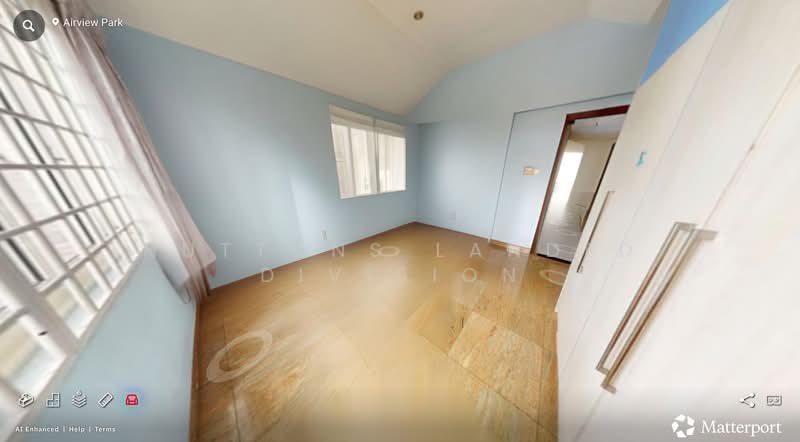 Very spacious 3.5 Storey with Basement Semi-D near Beautyworld transformation, , 10+ Bedrooms, 7,660 sqft, Semi-Detached House For Sale, by Huttons Landed Division, 500121360 - Bedroom - PropertyGuru.com.sg