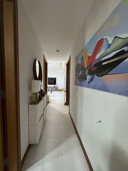 Vista Residences, 28 Jalan Datoh, 3 Bedrooms, 1,173 sqft, Condominium For Rent, by Karen Ang, 500121366 - Corridor - PropertyGuru.com.sg