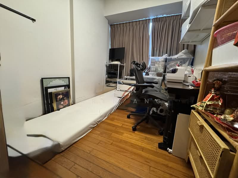 Vista Residences, 28 Jalan Datoh, 3 Bedrooms, 1,173 sqft, Condominium For Rent, by Karen Ang, 500121366 - Study - PropertyGuru.com.sg