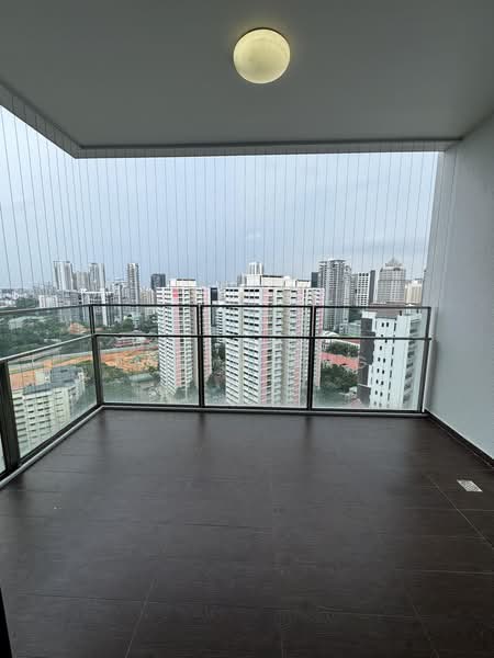 Vista Residences, 28 Jalan Datoh, 3 Bedrooms, 1,173 sqft, Condominium For Rent, by Karen Ang, 500121366 - Balcony - PropertyGuru.com.sg
