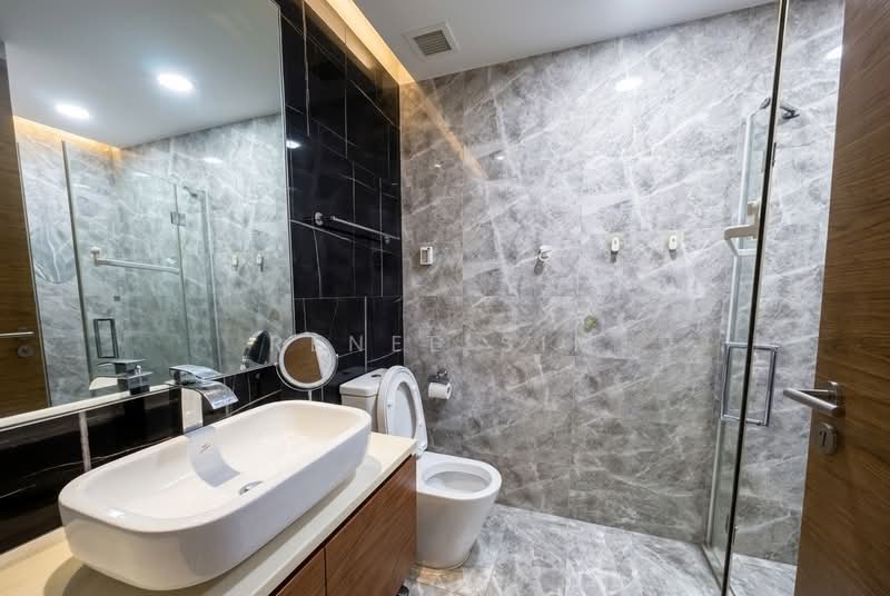 The Santorini, Tampines Street 86, 2 Bedrooms, 818 sqft, Condominium For Sale, by Renee Sim, 500121369 - Bathroom - PropertyGuru.com.sg
