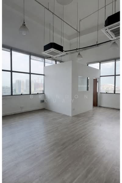 CT Hub 2, 114 Lavender Street, 958 sqft, Light Industrial (B1) For Sale, by Brendon Kuay, 500121375 - Interior - CommercialGuru.com.sg