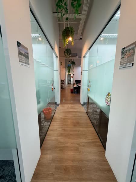 CT Hub, 2 Kallang Avenue, 3,034 sqft, Light Industrial (B1) For Rent, by Daniel Lee, 500121378 - Corridor - CommercialGuru.com.sg