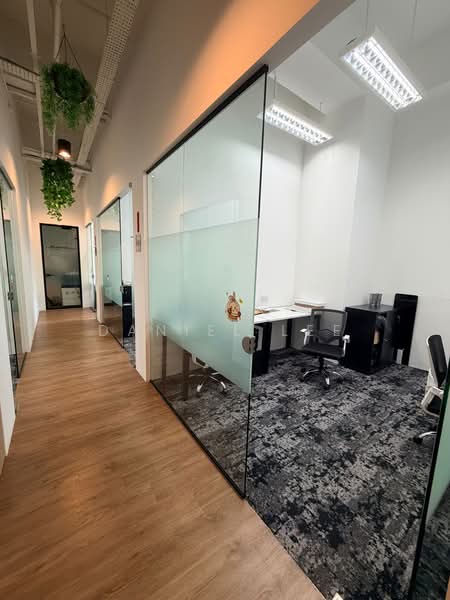 CT Hub, 2 Kallang Avenue, 3,034 sqft, Light Industrial (B1) For Rent, by Daniel Lee, 500121378 - Interior - CommercialGuru.com.sg