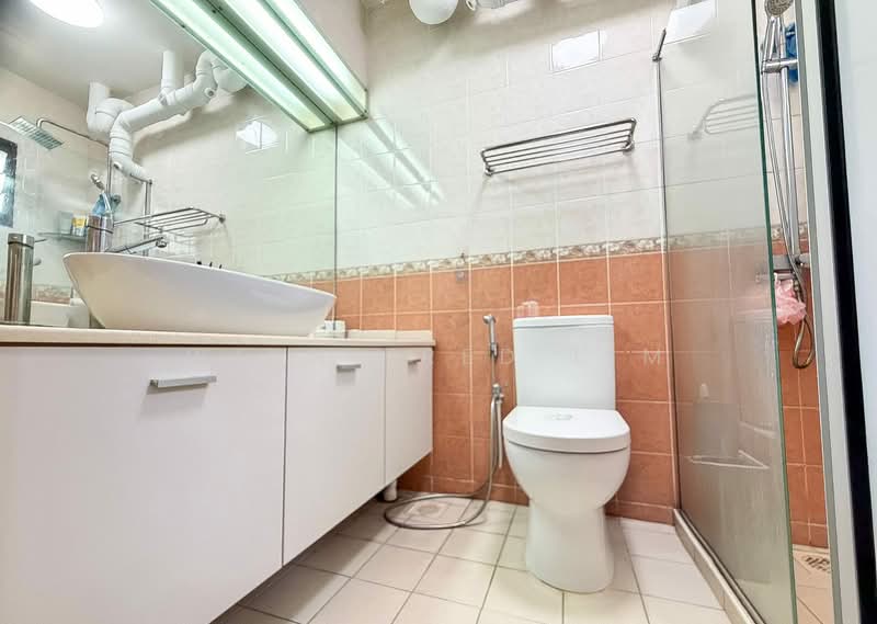 322B Anchorvale Drive, 322B Anchorvale Drive, 3 Bedrooms, 1,184 sqft, HDB Flat For Sale, by Winnifred Lim, 500121383 - Bathroom - PropertyGuru.com.sg