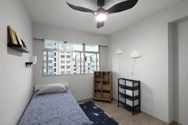 422B Northshore Dr, 422B Northshore Dr, 3 Bedrooms, 1,001 sqft, HDB Flat For Sale, by Fitri Mustafa, 500121385 - Bedroom - PropertyGuru.com.sg