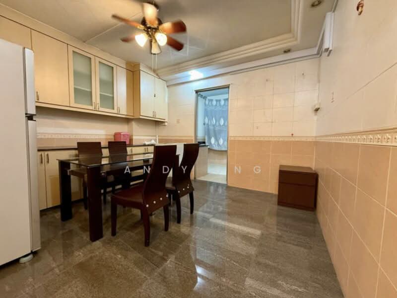 705 Choa Chu Kang Street 53, 705 Choa Chu Kang Street 53, 3 Bedrooms, 1,227 sqft, HDB Flat For Sale, by Andy Ong, 500121392 - Kitchen - PropertyGuru.com.sg