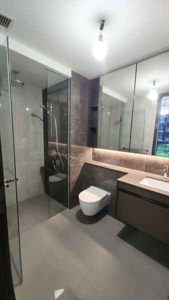 Tembusu Grand, 94 Jalan Tembusu, 2 Bedrooms, 743 sqft, Condominium For Sale, by Goh Betty, 500121404 - Bathroom - PropertyGuru.com.sg