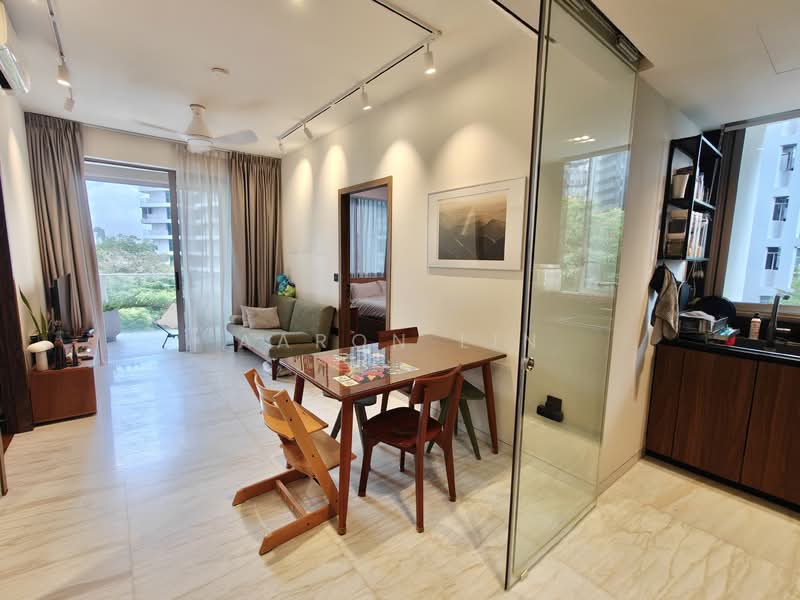 Coastline Residences, 7 Amber Road, 2 Bedrooms, 743 sqft, Condominium For Sale, by Aaron Lin, 500121423 - Living Room - PropertyGuru.com.sg