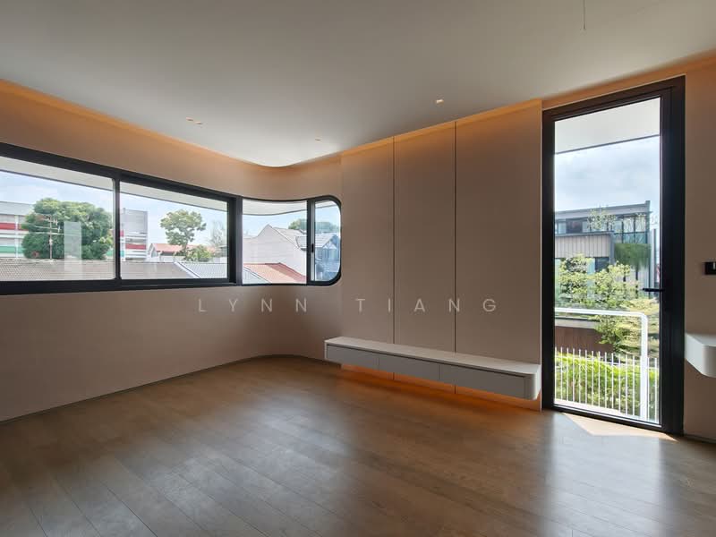 Brand New Corner Terrace 1km to Opera Estate Pri Sch w/ Pool & Lift, Jalan Bintang Tiga/ Siglap Drive/ Opera Estate, East Coast / Marine Parade, 5 Bedrooms, 4,600 sqft, Corner Terrace For Sale, by Lynn Tiang, 500121424 - Interior - PropertyGuru.com.sg