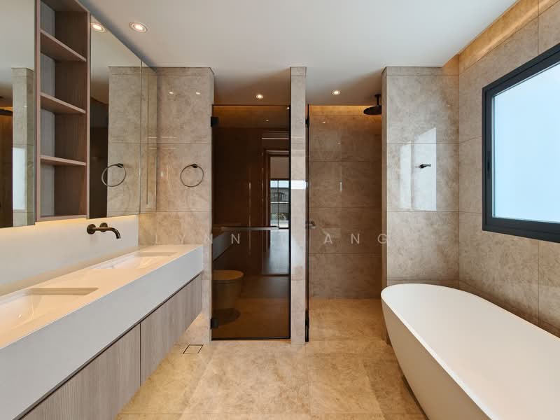 Brand New Corner Terrace 1km to Opera Estate Pri Sch w/ Pool & Lift, Jalan Bintang Tiga/ Siglap Drive/ Opera Estate, East Coast / Marine Parade, 5 Bedrooms, 4,600 sqft, Corner Terrace For Sale, by Lynn Tiang, 500121424 - Bathroom - PropertyGuru.com.sg