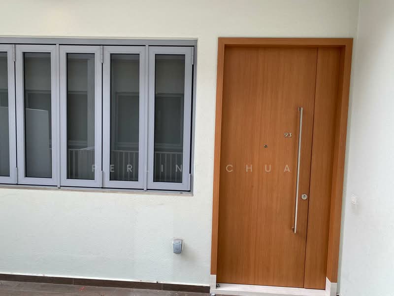 Woodhaven, 71 Woodgrove Avenue, 4 Bedrooms, 3,358 sqft, Cluster House For Sale, by Perline Chua, 500121435 - Exterior - PropertyGuru.com.sg