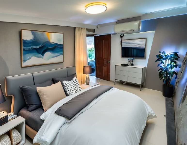 218 Lorong 8 Toa Payoh, 218 Lorong 8 Toa Payoh, 3 Bedrooms, 1,227 sqft, HDB Flat For Sale, by Jeremy Ng, 500121451 - Bedroom - PropertyGuru.com.sg