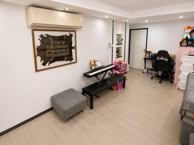 625 Jurong West Street 61, 625 Jurong West Street 61, 3 Bedrooms, 1,184 sqft, HDB Flat For Sale, by Kelvin Cheong, 500121452 - Study - PropertyGuru.com.sg