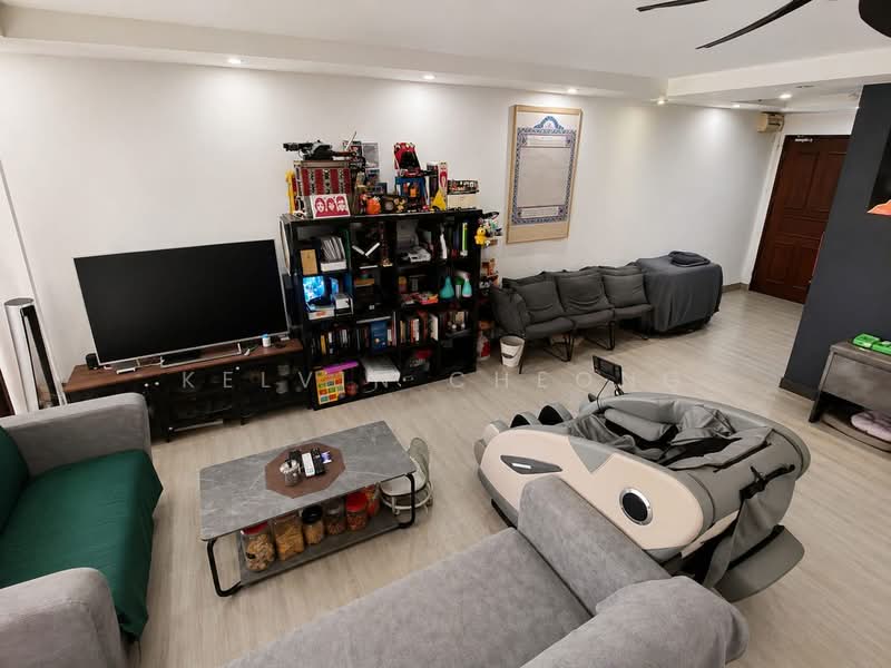 625 Jurong West Street 61, 625 Jurong West Street 61, 3 Bedrooms, 1,184 sqft, HDB Flat For Sale, by Kelvin Cheong, 500121452 - Living Room - PropertyGuru.com.sg