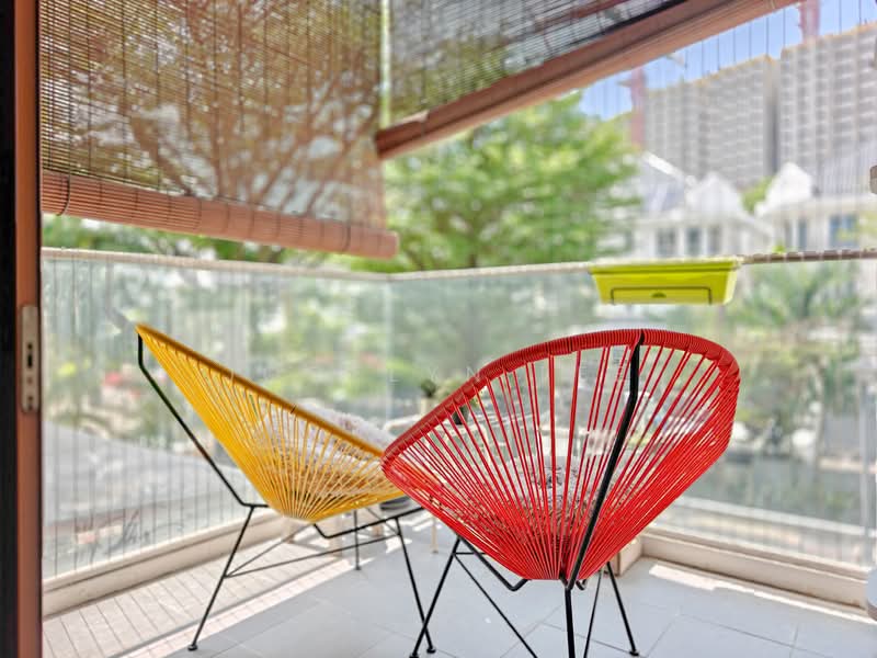 Vanadium, 7 Hertford Road, 2 Bedrooms, 732 sqft, Apartment For Sale, by Jocelyn lee, 500121453 - Balcony - PropertyGuru.com.sg