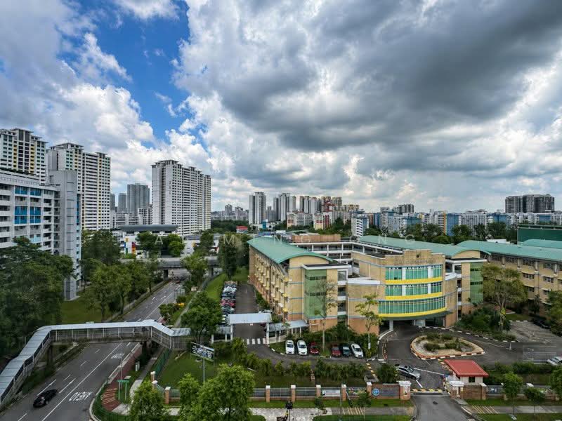 439 Ang Mo Kio Avenue 10, 439 Ang Mo Kio Avenue 10, 3 Bedrooms, 1,281 sqft, HDB Flat For Sale, by Kai Ming Ong, 500121456 - Exterior - PropertyGuru.com.sg