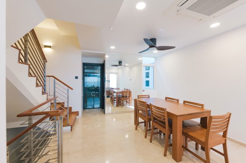 Palm Grove Regency, Palm Grove Avenue, 6 Bedrooms, 2,863 sqft, Cluster House For Sale, by Oscar Tsui, 500121505 - Dining Room - PropertyGuru.com.sg