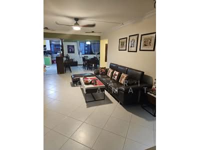 For Sale - 213 Serangoon Avenue 4