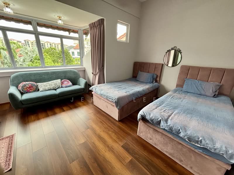 Loyang Villas, Loyang Rise, 5 Bedrooms, 3,000 sqft, Terraced House For Sale, by Jeron Lee, 500121524 - Bedroom 3 @ L3 - PropertyGuru.com.sg