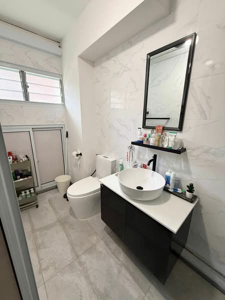 582 Pasir Ris Street 53, 582 Pasir Ris Street 53, 3 Bedrooms, 1,593 sqft, HDB Flat For Sale, by Rusydi Yusoff, 500121533 - Bathroom - PropertyGuru.com.sg