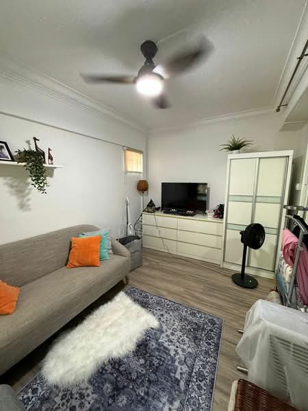 582 Pasir Ris Street 53, 582 Pasir Ris Street 53, 3 Bedrooms, 1,593 sqft, HDB Flat For Sale, by Rusydi Yusoff, 500121533 - Living Room - PropertyGuru.com.sg