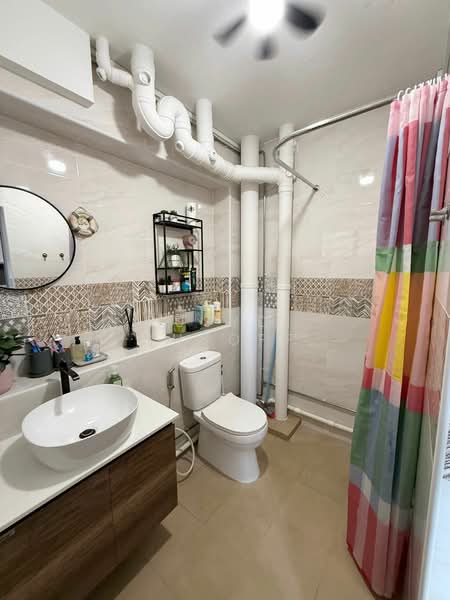 582 Pasir Ris Street 53, 582 Pasir Ris Street 53, 3 Bedrooms, 1,593 sqft, HDB Flat For Sale, by Rusydi Yusoff, 500121533 - Bathroom - PropertyGuru.com.sg