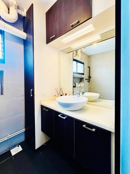 603 Senja Road, 603 Senja Road, 3 Bedrooms, 1,302 sqft, HDB Flat For Sale, by Amin Mak, 500121534 - Bathroom - PropertyGuru.com.sg