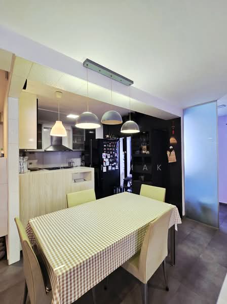 603 Senja Road, 603 Senja Road, 3 Bedrooms, 1,302 sqft, HDB Flat For Sale, by Amin Mak, 500121534 - Kitchen - PropertyGuru.com.sg