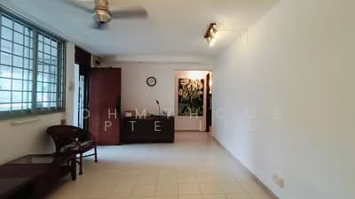For Sale - 333 Serangoon Avenue 3