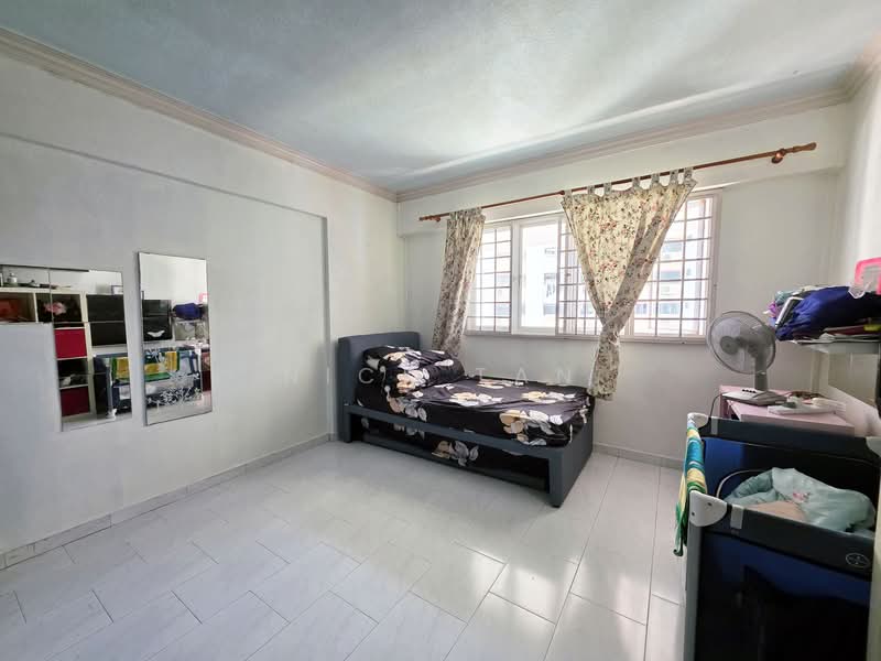 533 Hougang Avenue 6, 533 Hougang Avenue 6, 3 Bedrooms, 1,560 sqft, HDB Flat For Sale, by Nick Tan, 500121546 - Bedroom - PropertyGuru.com.sg