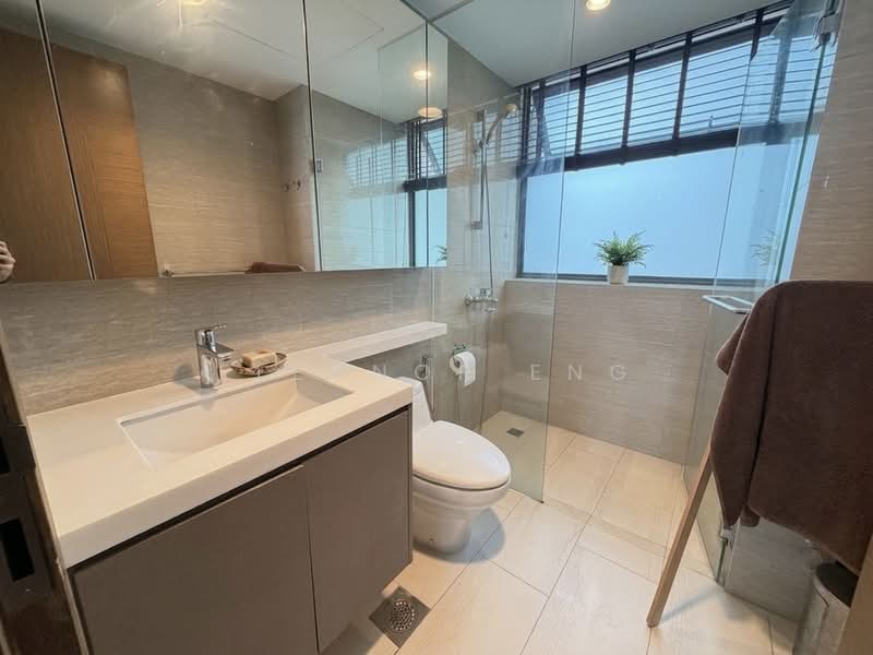 The Topiary, 23 Fernvale Lane, 4 Bedrooms, 1,292 sqft, Executive Condominium For Rent, by Eleanor Eng, 500121555 - Bathroom - PropertyGuru.com.sg