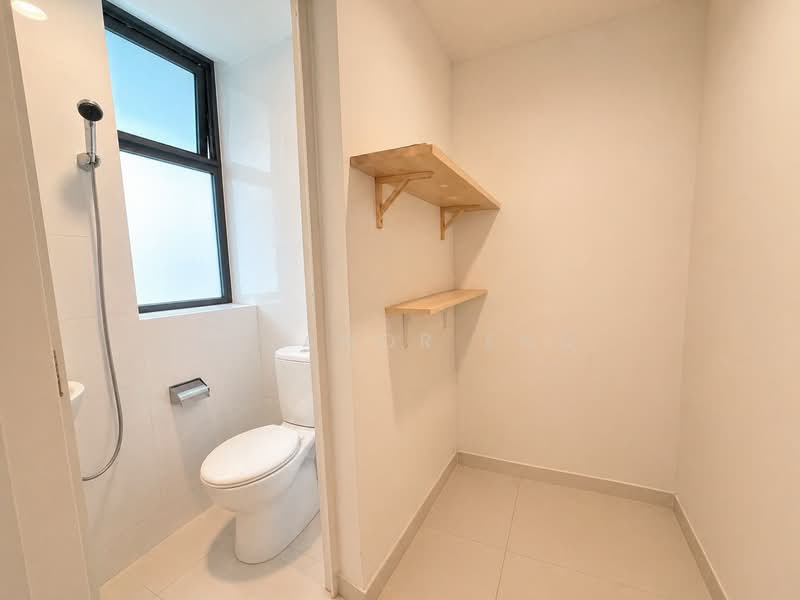 The Topiary, 23 Fernvale Lane, 4 Bedrooms, 1,292 sqft, Executive Condominium For Rent, by Eleanor Eng, 500121555 - Bathroom - PropertyGuru.com.sg